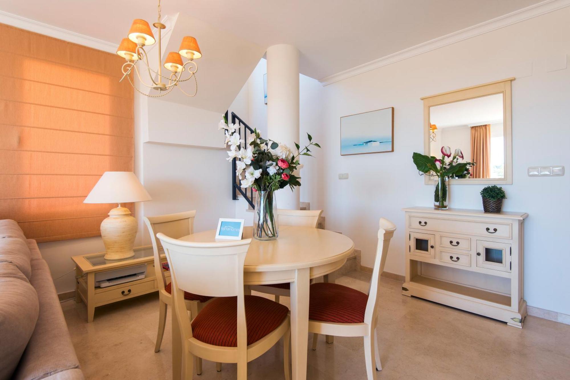 Rentandhomes Penthouse Elviria Golf 마르베야 외부 사진